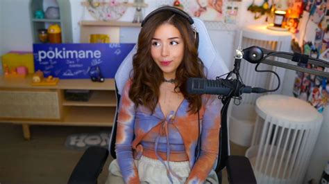 pokimane leak nude|Pokimane Boob Nipple Slip Accidental Twitch Video